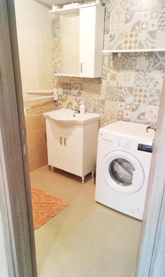 Apartments Close To Sandy Beach Split Extérieur photo