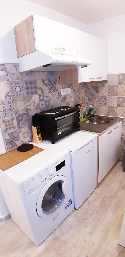 Apartments Close To Sandy Beach Split Extérieur photo